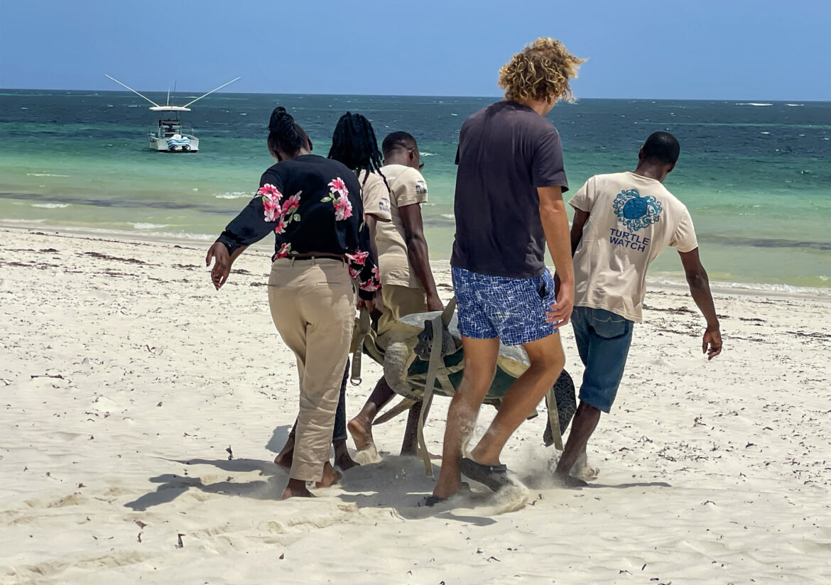Community based marine conservation along Kenya s coast